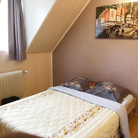 Ferienhaus Parisian Forest *